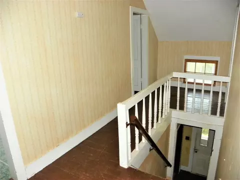70 Rice St, Athol, MA 01331 photo 18