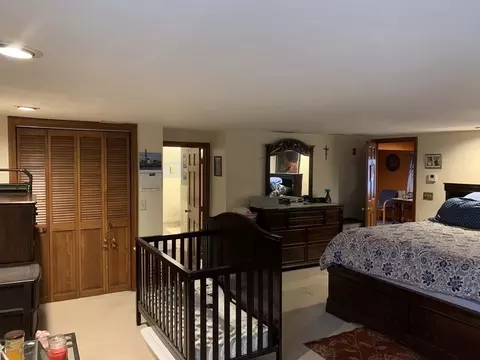 100 Harmon Ave, Springfield, MA 01118 photo 11
