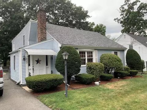 100 Harmon Ave, Springfield, MA 01118 photo 2