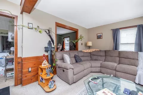 591 Grattan St, Chicopee, MA 01020 photo 26