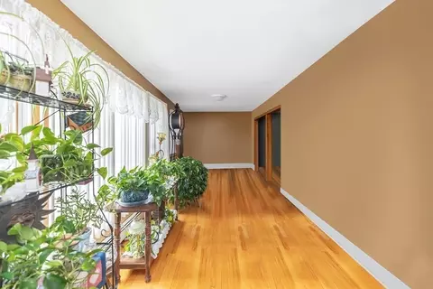 591 Grattan St, Chicopee, MA 01020 photo 11