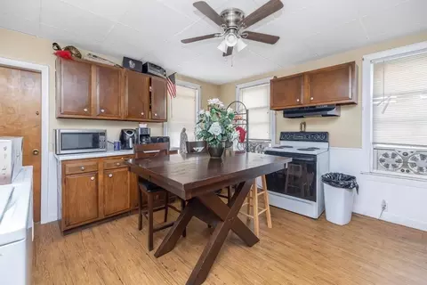 591 Grattan St, Chicopee, MA 01020 photo 17