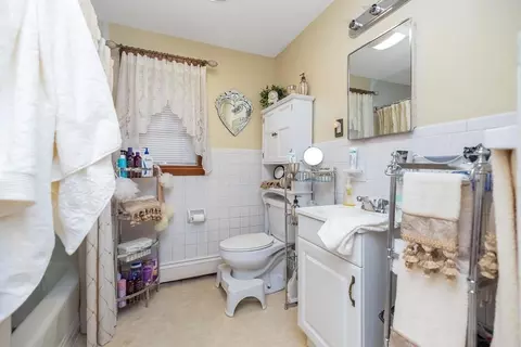 591 Grattan St, Chicopee, MA 01020 photo 16