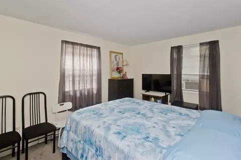 91 Glenmore St, Springfield, MA 01129 photo 15