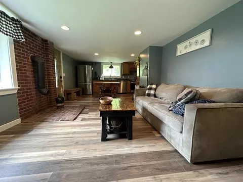 30 Greenwich Plains Rd, Ware, MA 01082 photo 3