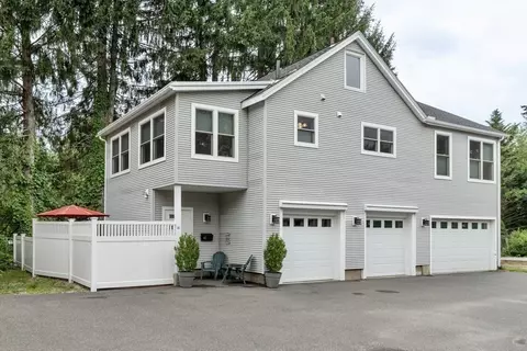 41 Woodbine Ave #41, Northampton, MA 01060