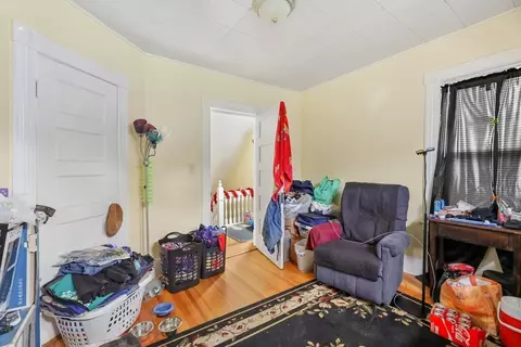 49 Elm St, Chicopee, MA 01013 photo 21