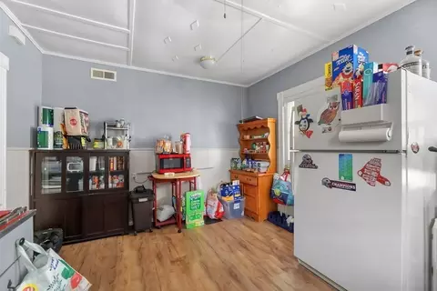 49 Elm St, Chicopee, MA 01013 photo 16