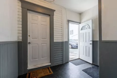 17 Downing St, Fall River, MA 02723 photo 5