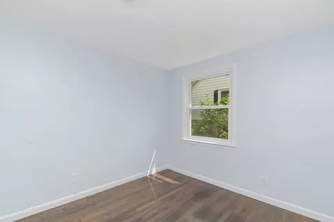 39 Chilmark St, Worcester, MA 01604 photo 12