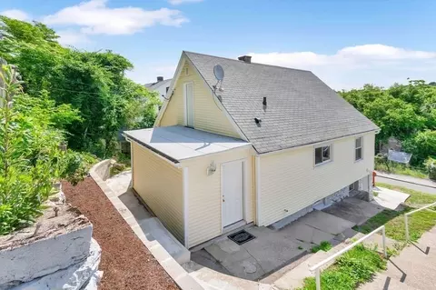 39 Chilmark St, Worcester, MA 01604 photo 6