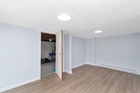 39 Chilmark St, Worcester, MA 01604 photo 9