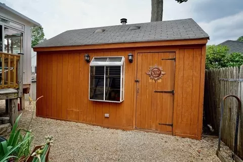 10 Fowler St, Danvers, MA 01923 photo 40