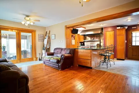 10 Fowler St, Danvers, MA 01923 photo 3