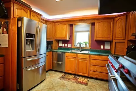 10 Fowler St, Danvers, MA 01923 photo 8