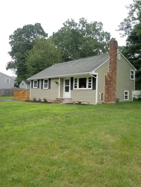 65 Crestfield Dr, Brockton, MA 02302