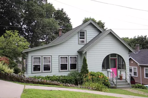 23 Broadway Cir, Lynn, MA 01904