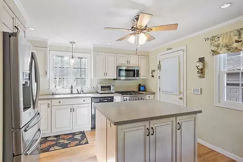 65 Beaver Lake Rd, Ware, MA 01082 photo 4