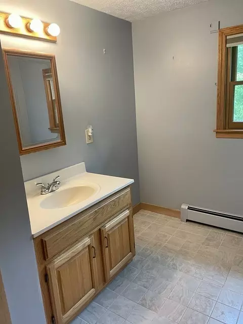 66 Mountain Rd, Erving, MA 01344 photo 8