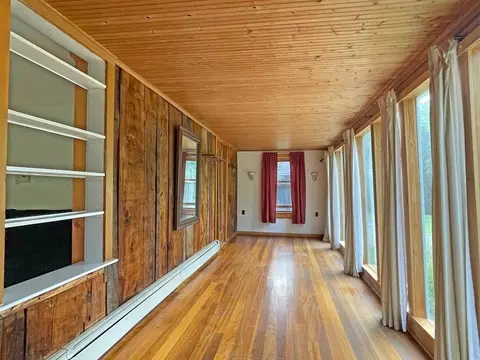 109 North St, Erving, MA 01344 photo 13