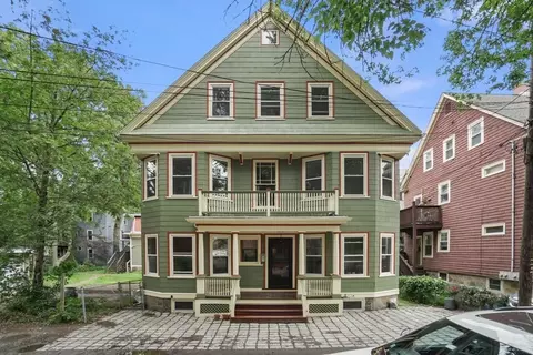 3 Adelaide Ter #1, Jamaica Plain, MA 02130