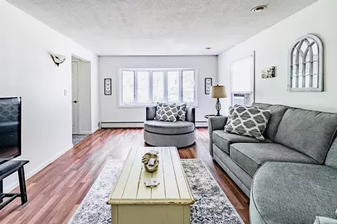52 Embassy Rd, Springfield, MA 01119 photo 18