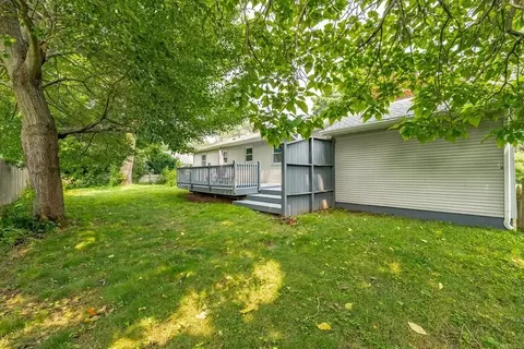 52 Embassy Rd, Springfield, MA 01119 photo 6