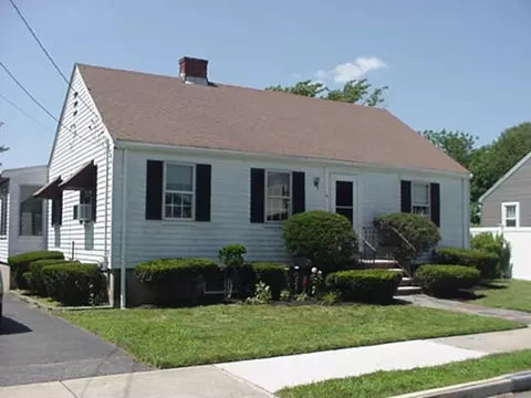 36 Hunewill Ave, Medford, MA 02155