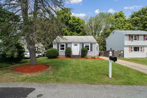 147 Hubbard Ave, Brockton, MA 02301