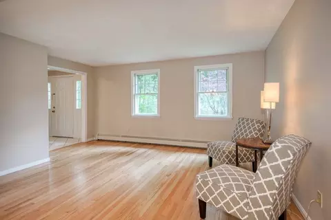 7 Pine Hill Dr, Walpole, MA 02081 photo 17