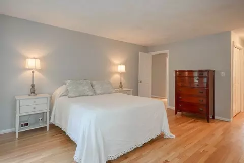 7 Pine Hill Dr, Walpole, MA 02081 photo 26