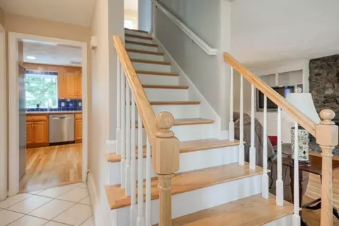 7 Pine Hill Dr, Walpole, MA 02081 photo 24