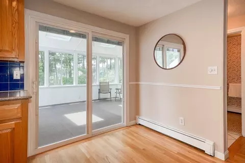 7 Pine Hill Dr, Walpole, MA 02081 photo 9