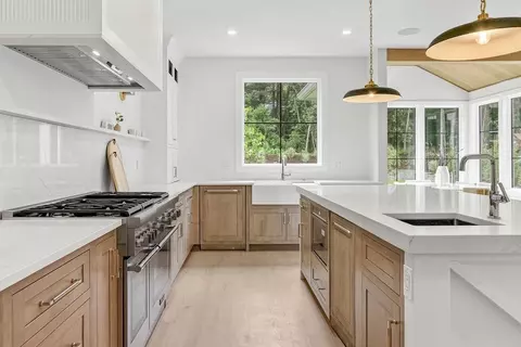 26 Ardmore Rd, Needham, MA 02494 photo 7