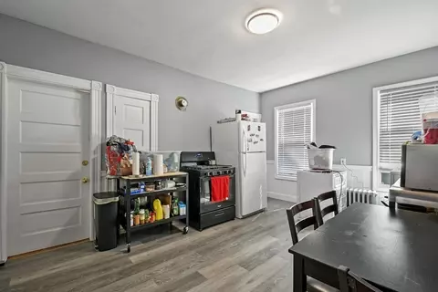 2 View St, Worcester, MA 01610 photo 6