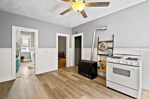 2 View St, Worcester, MA 01610 photo 29