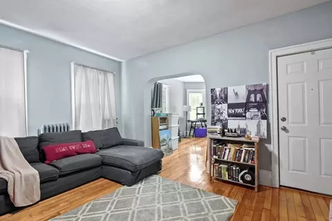 2 View St, Worcester, MA 01610 photo 2