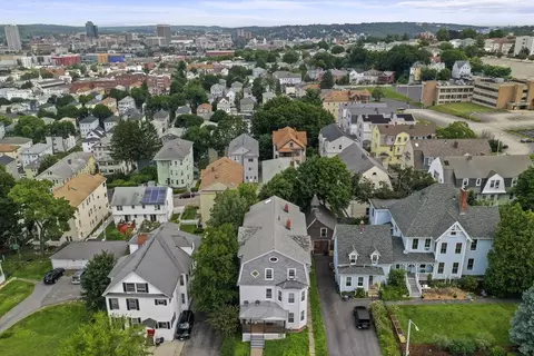 2 View St, Worcester, MA 01610 photo 39