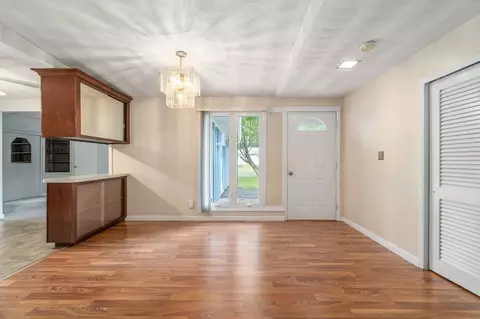 23 Edith Rd, Framingham, MA 01701 photo 3