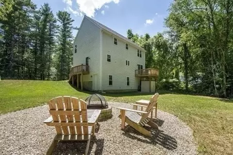 4 Johns Ln, Bourne, MA 02532 photo 12