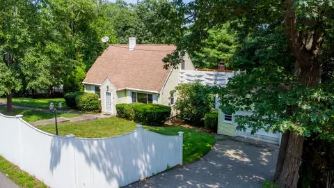 127 High St, Randolph, MA 02368