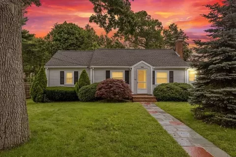 50 Torrey Ave, Brockton, MA 02301
