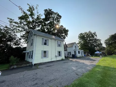 134-136 River St, Hudson, MA 01749