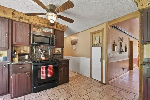 81 Beaver Lake Rd, Ware, MA 01082 photo 9