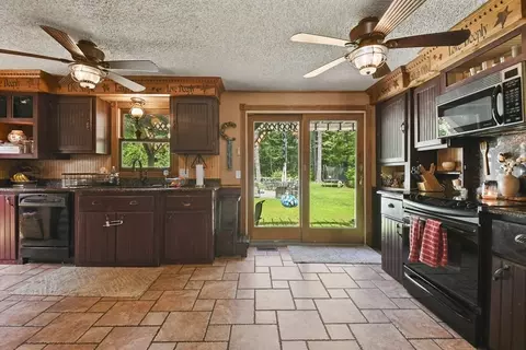 81 Beaver Lake Rd, Ware, MA 01082 photo 10