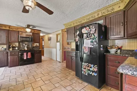 81 Beaver Lake Rd, Ware, MA 01082 photo 7