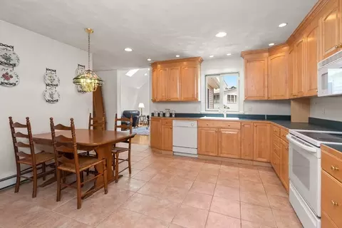 191 Bridge St, Beverly, MA 01915 photo 3