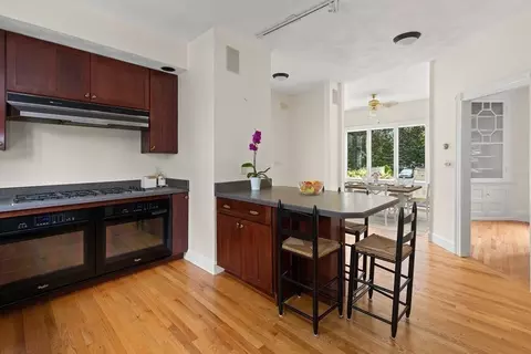 12 Pratt St, Reading, MA 01867 photo 11