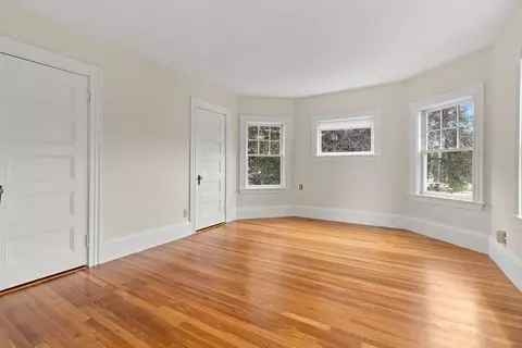 12 Pratt St, Reading, MA 01867 photo 14