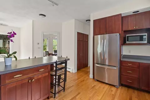 12 Pratt St, Reading, MA 01867 photo 9